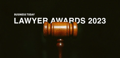 Chambers Europe 2024 Mgr. Barbora Suchá, zakladatelka ST Legal, je prestižním mezinárodním žebříčkem Chambers Europe již několik let zařazována mezi nejvýznamnější specialisty na pracovní právo v ČR.